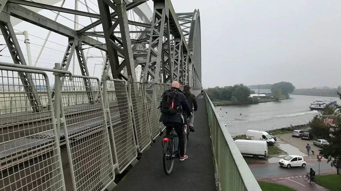 Snelfietsroute 'Van Dom tot Dam' tussen Utrecht en Amsterdam stap dichterbij