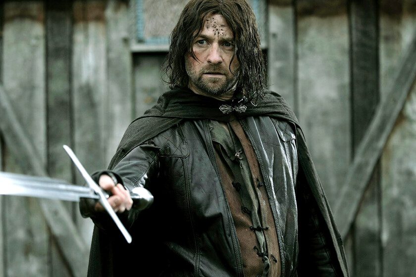 A los padres de Aragorn solo se les menciona tres veces en El Señor de los Anillos, pero con 29.000 euros, unos fans hi…