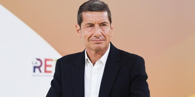 David Lisnard, candidat à la présidentielle de 2027, veut rester président de l’Association des maires de France