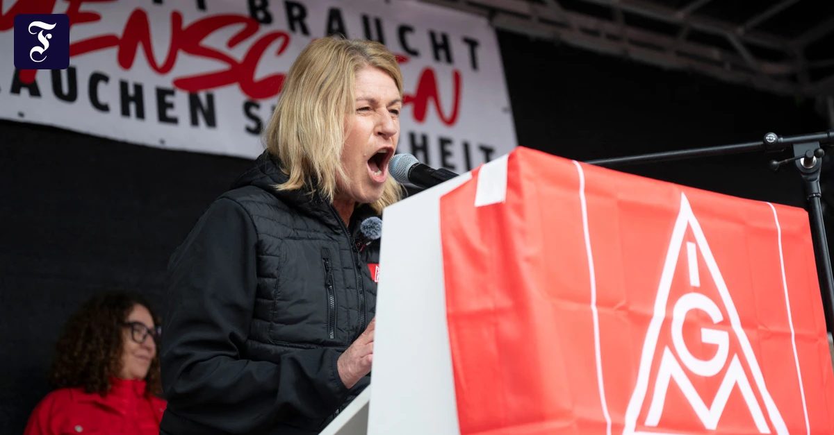 Krise in der Autoindustrie: „Vorstände fahren die Branche gegen die Wand und begehen danach Fahrerflucht“