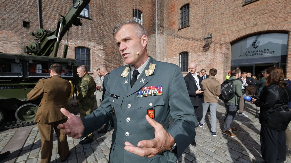 [Ekstra] Hærsjefen slutter – har to råd til nestemann