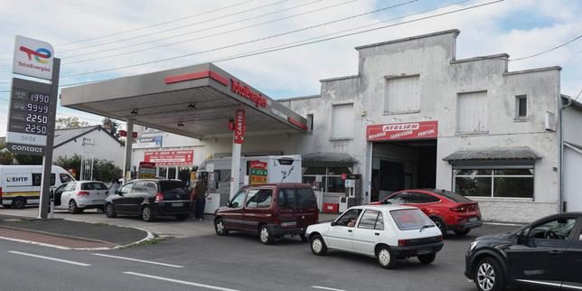 Carburants : le gouvernement évoque « de nouvelles aides pour les Français qui travaillent » alors que les prix à la po…