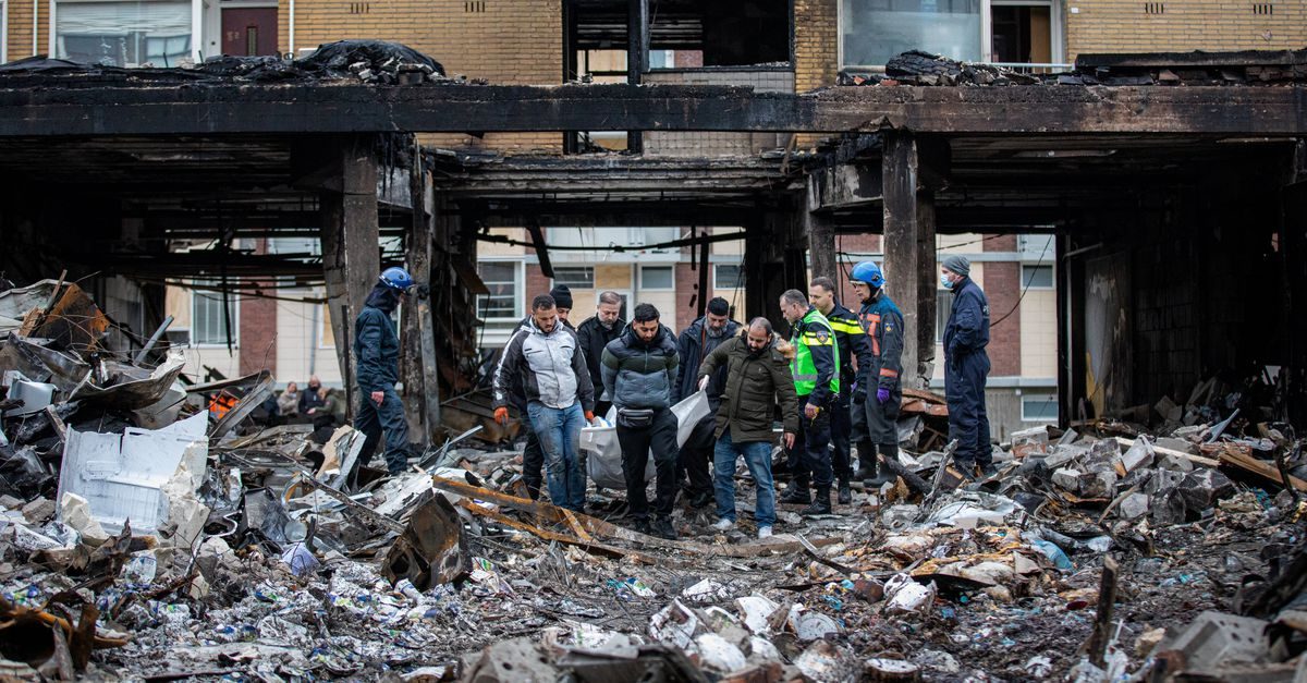 Jalal O. – verdacht van de dodelijke Schammenkamp-explosie – luistert naar de slachtofferverklaringen en zegt: ‘Zoiets…