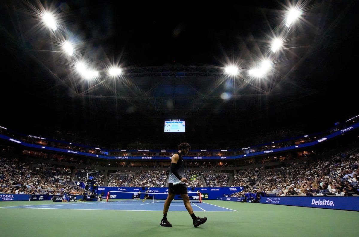 Tenis intempestivo, un absoluto sinsentido