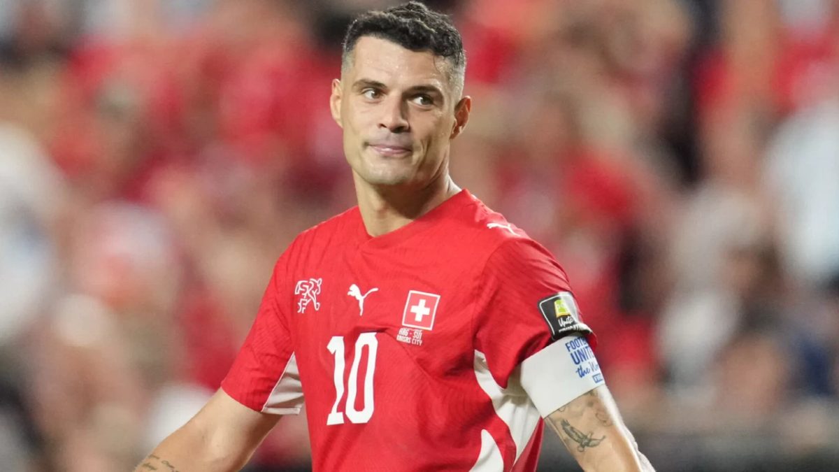Zwitserse aanvoerder Xhaka mist interlands na aanklacht vals coronavaccinatiebewijs