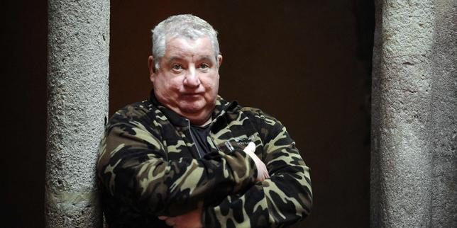 Claude Lévêque sera jugé pour atteintes sexuelles avec violence et attentats à la pudeur sur mineur devant la cour crim…