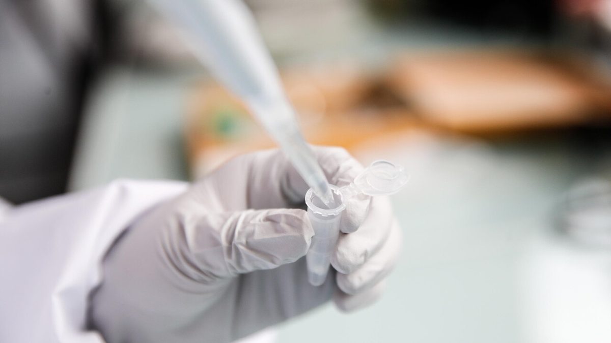 Amiloidosi ereditaria, nuovo farmaco migliora la qualità della vita