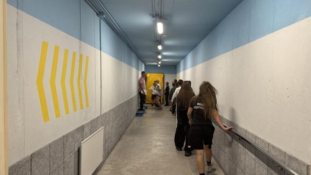 Ukraine: à Zaporijjia, des écoles souterraines pour protéger les élèves des frappes russes