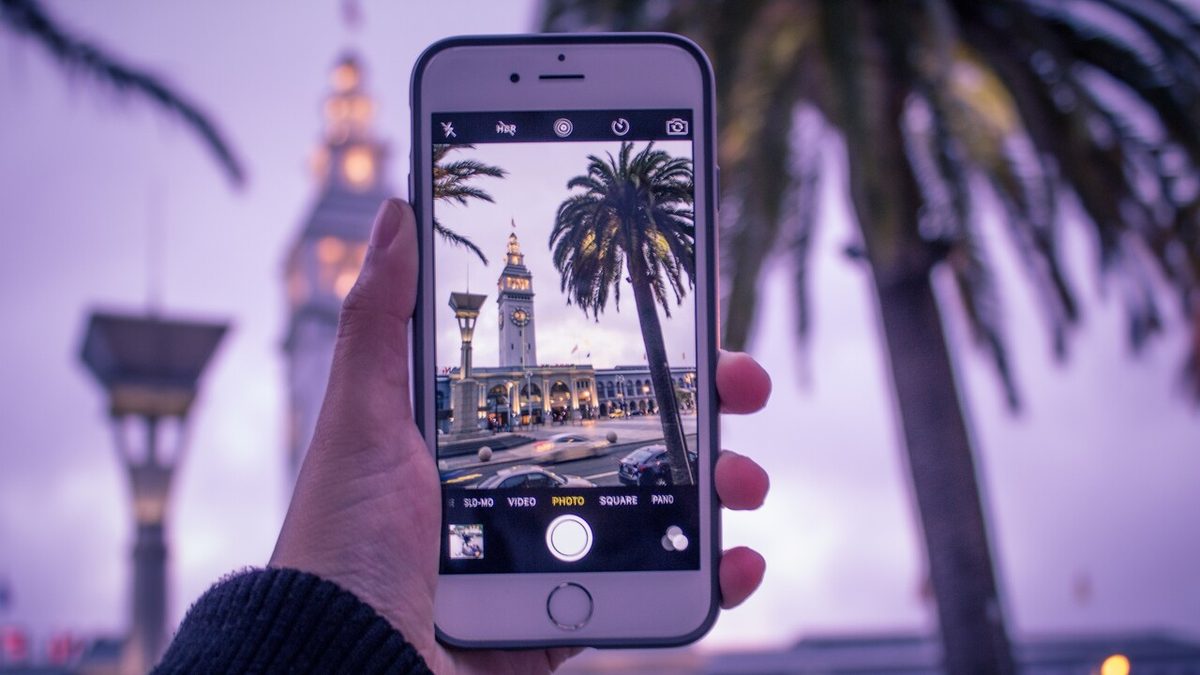 Telekom: T-Travel startet mit eSIM-Da­ten­paketen für 200 Reiseziele