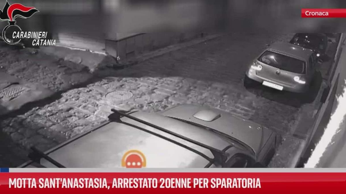 Motta Sant'Anastasia, arrestato 20enne per sparatoria