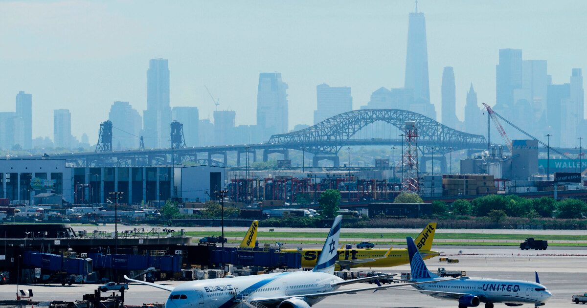 Støre rammet av flykaos i New York