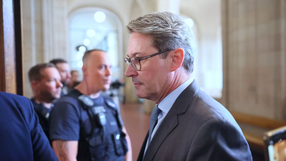 Andreas Scheuer und die Pkw-Maut: Der Ex-Minister will an ein Verschiebeangebot keine Erinnerung haben – damals nicht,…