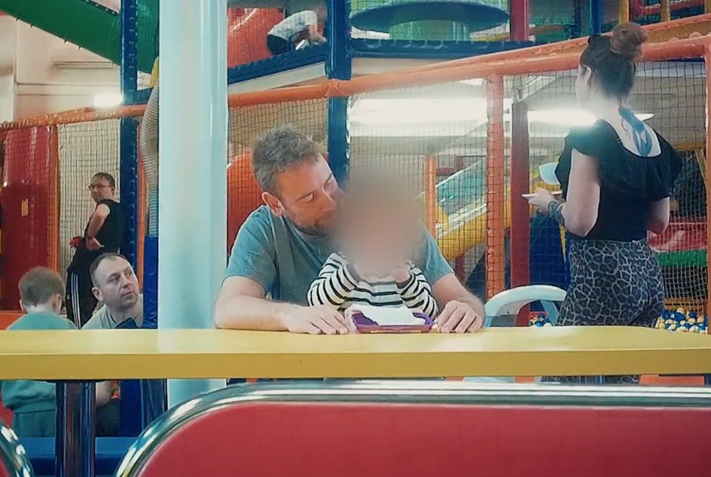 Waar woont dochter (3) van Thomas? John van den Heuvel komt in Ontvoerd in actie