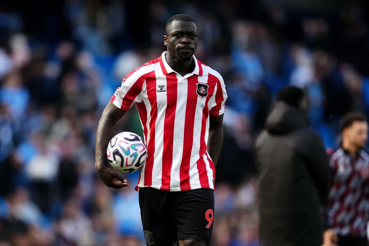 Een hattrick en tóch verliezen: Le Tissier heet Brobbey welkom in select clubje