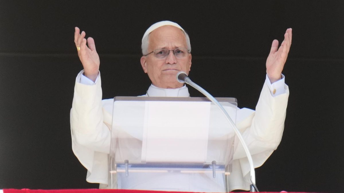 Pope to retrace missionary footsteps in Peru and finally visit Argentina in November