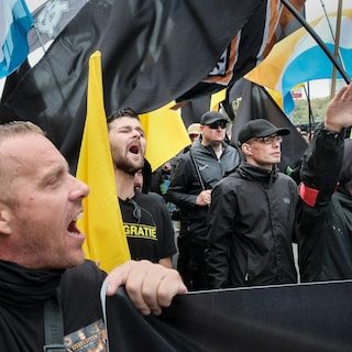Racistische leuzen, Hitlergroeten en geweld: wat doet het OM na extreemrechtse betoging afgelopen weekend?