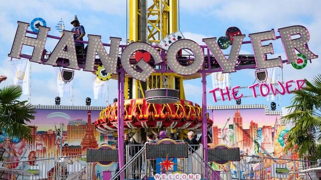 Notfälle: Tödlicher Unfall an Fahrgeschäft auf Oktoberfest