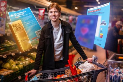 Carrefour geeft 1 kilo goud weg en Aldi verkoopt kunst van prinses Delphine: “Klanten willen meer fun in de supermarkt”