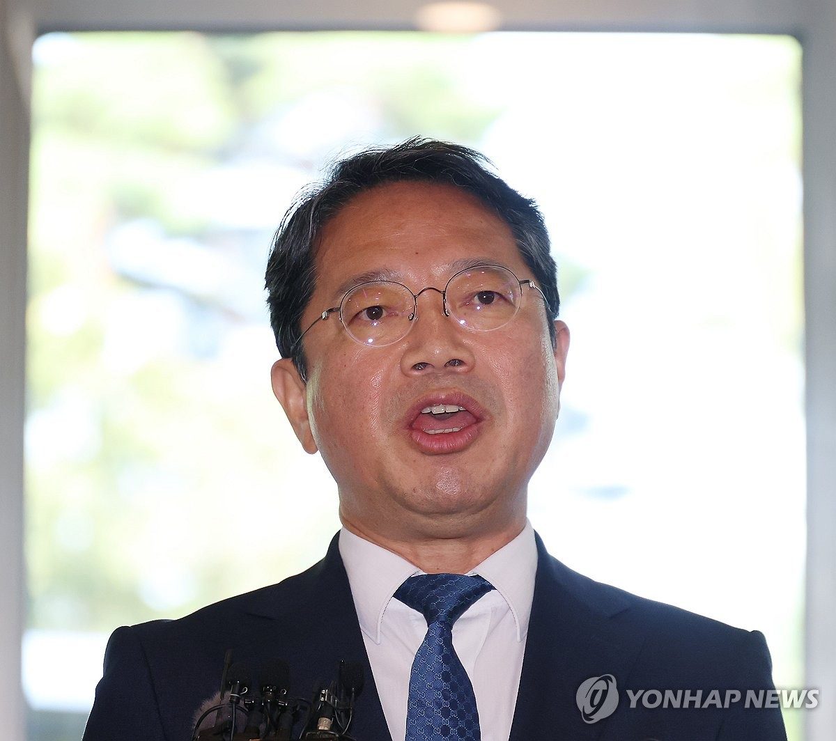 '신약 청탁 의혹' 줄고발 김승원…"기소유예, 경찰 재수사 가능"