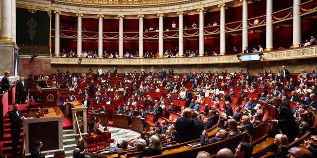 Comptes publics : la France commence à payer la facture de la dissolution ratée