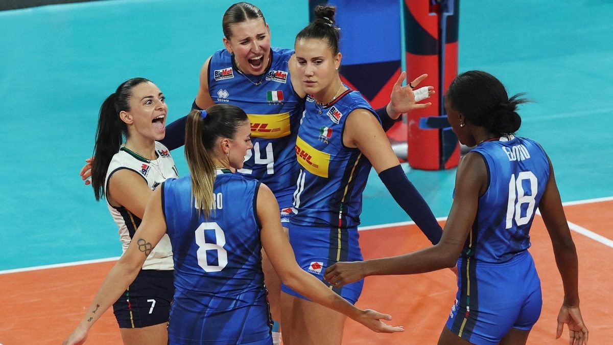 Volley, azzurre nella bolgia di Istanbul, sfida alla Turchia per l’Europeo