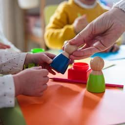 Eigen bijdrage van ouders voor bijna gratis kinderopvang wordt iets hoger