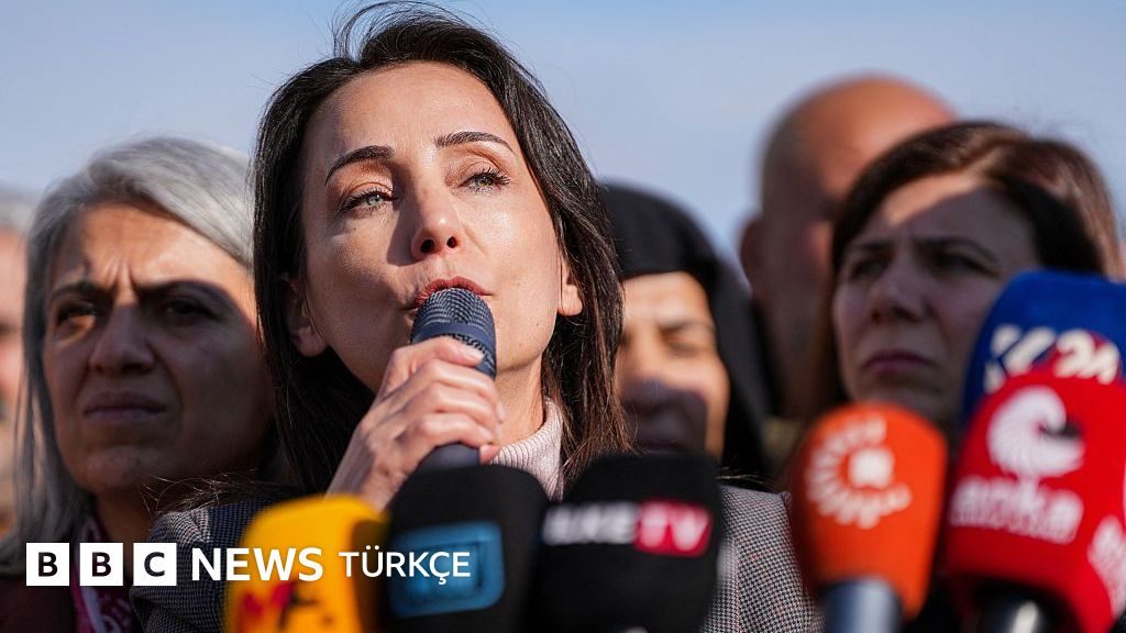 DEM Parti kongreye gidiyor: Kapsamlı değişim neden sonraki döneme bırakıldı?
