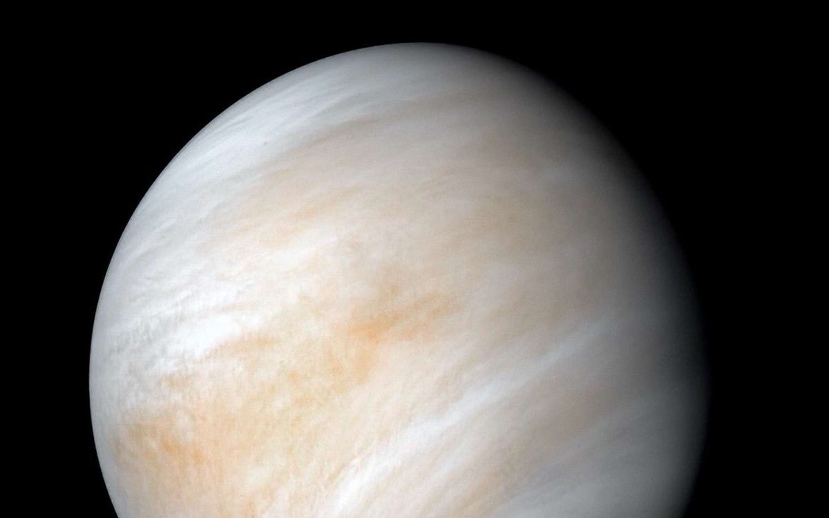 Vénus aurait pu engloutir sa propre Lune : les simulations révèlent un scénario spectaculaire