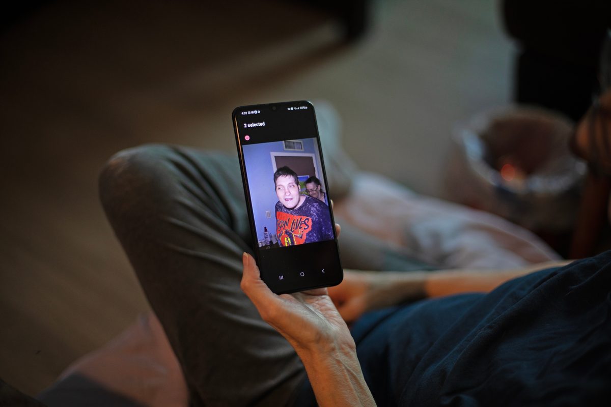 He died of 'natural causes.' But his mother says she knows what killed him: heat