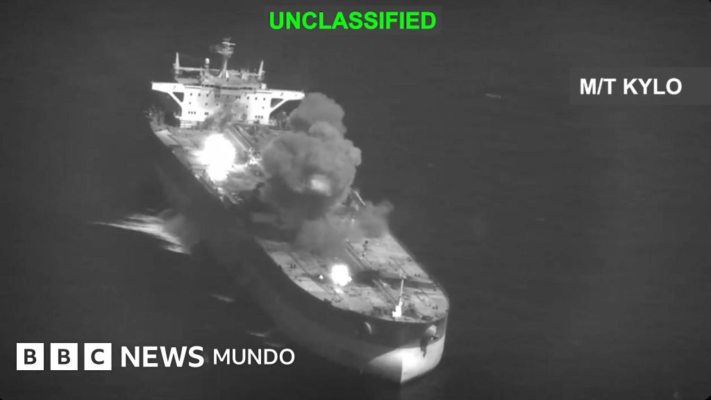 Estados Unidos ataca tres petroleros iraníes tras afirmar que sus buques de guerra fueron objeto de una ofensiva de Teh…