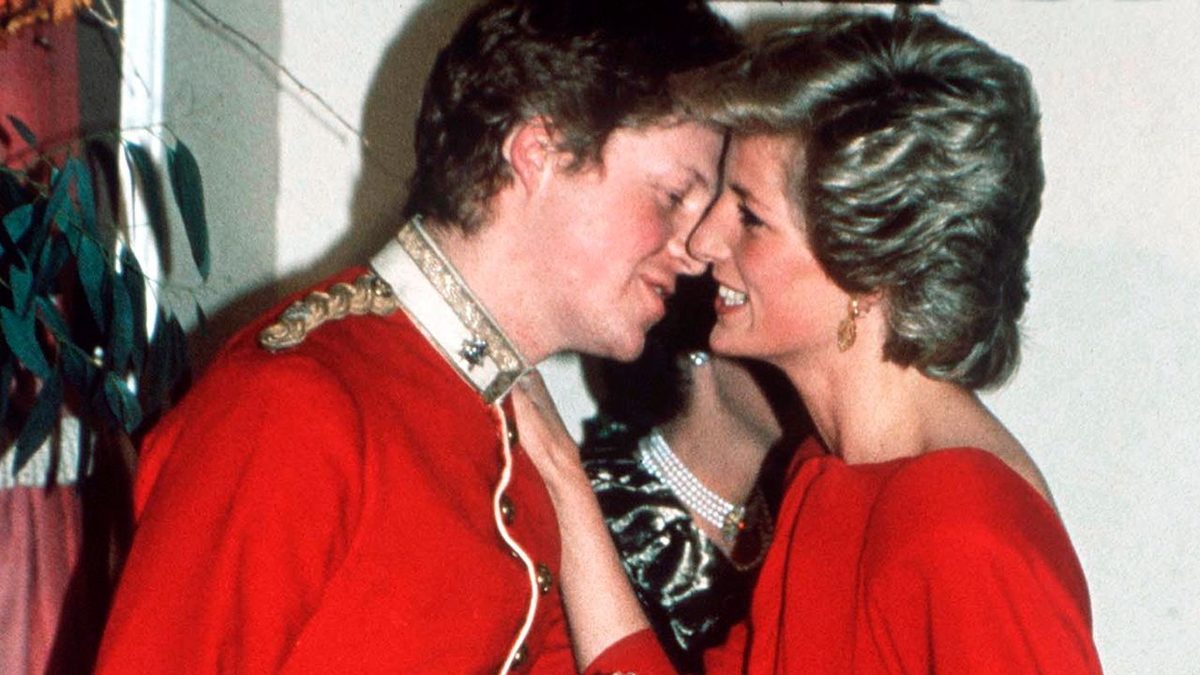 Abbiamo letto il libro del fratello di Diana. E ci sono parecchie cose da raccontare