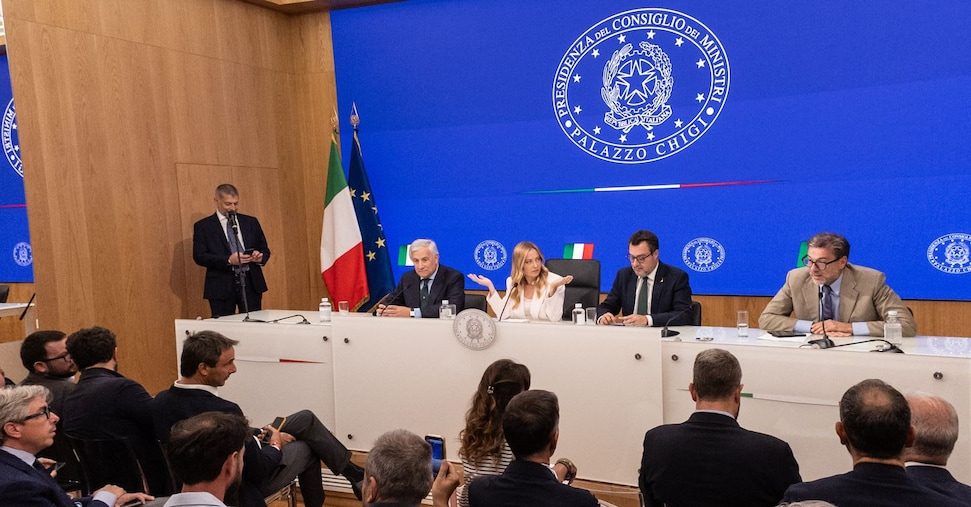 Il deficit resta al 3,1%, ostacolo alla spesa per energia e difesa