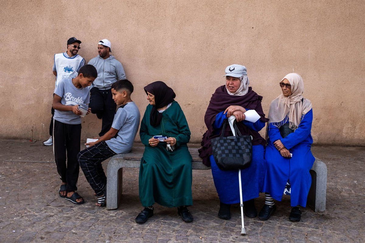 Marruecos celebra unas parlamentarias marcadas por el desencanto entre los jóvenes y la crisis en Ceuta