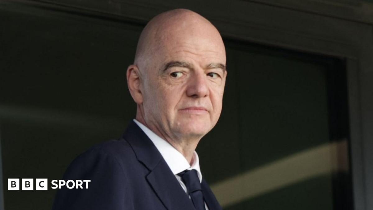 Infantino proposes external review of Fifa governance