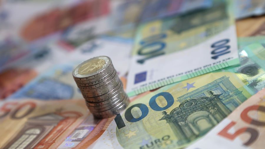 Finanzen: Mehr Geld im öffentlichen Haushalt