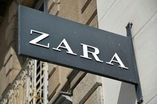 Déguisés en policiers, ils s’emparent d’un camion de vêtements Zara en Espagne, près d’un million d’euros de préjudice