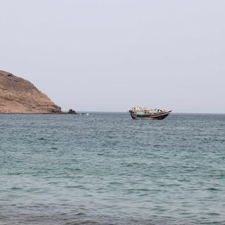 Houthi’s rukken op naar strategisch eiland in Bab el-Mandeb, meldt Reuters