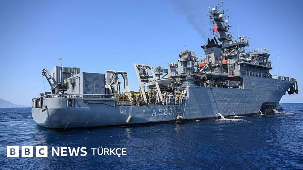 Girne açıklarında batan feribotta can kaybı 12'ye çıktı