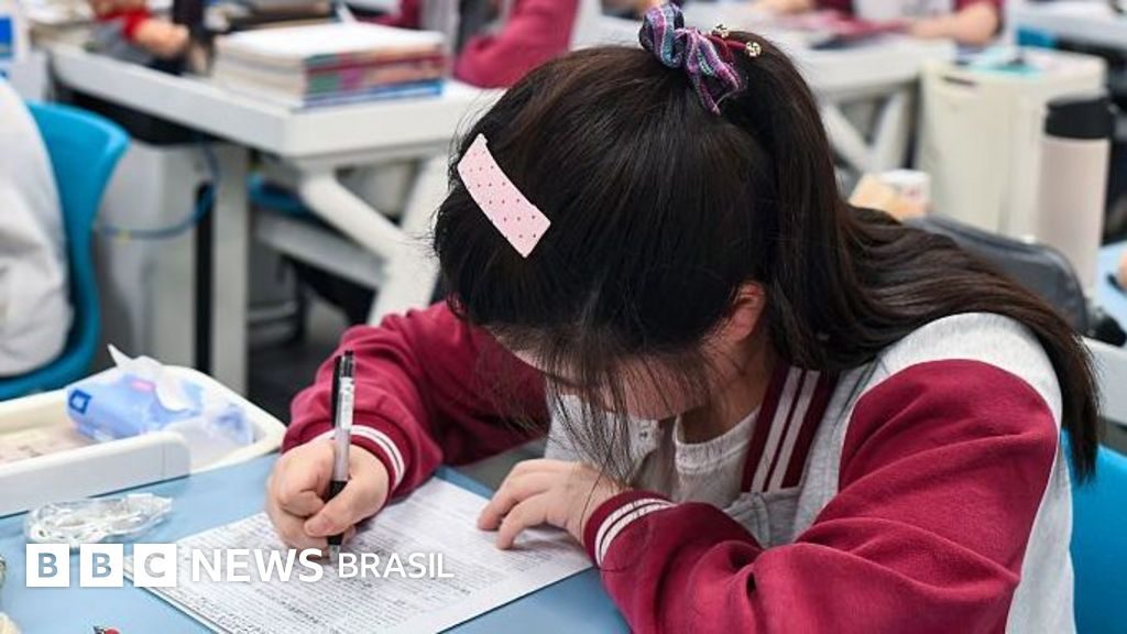 Os adolescentes chineses que consomem medicamentos para adormecer a mente e 'fugir da realidade'