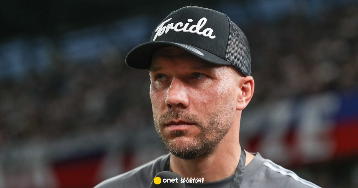 Lukas Podolski drwi z opinii sędziego. Wystarczyły dwa słowa