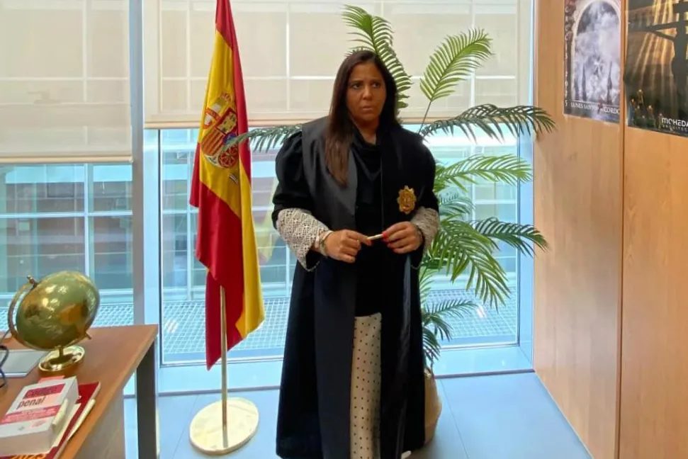 Las asociaciones judiciales, salvo Jueces y Juezas para la Democracia, apoyan públicamente a Beatriz Biedma tras el "ho…