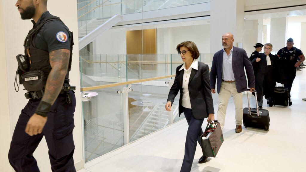 France: à son procès pour corruption, Rachida Dati plaide son absentéisme au Parlement