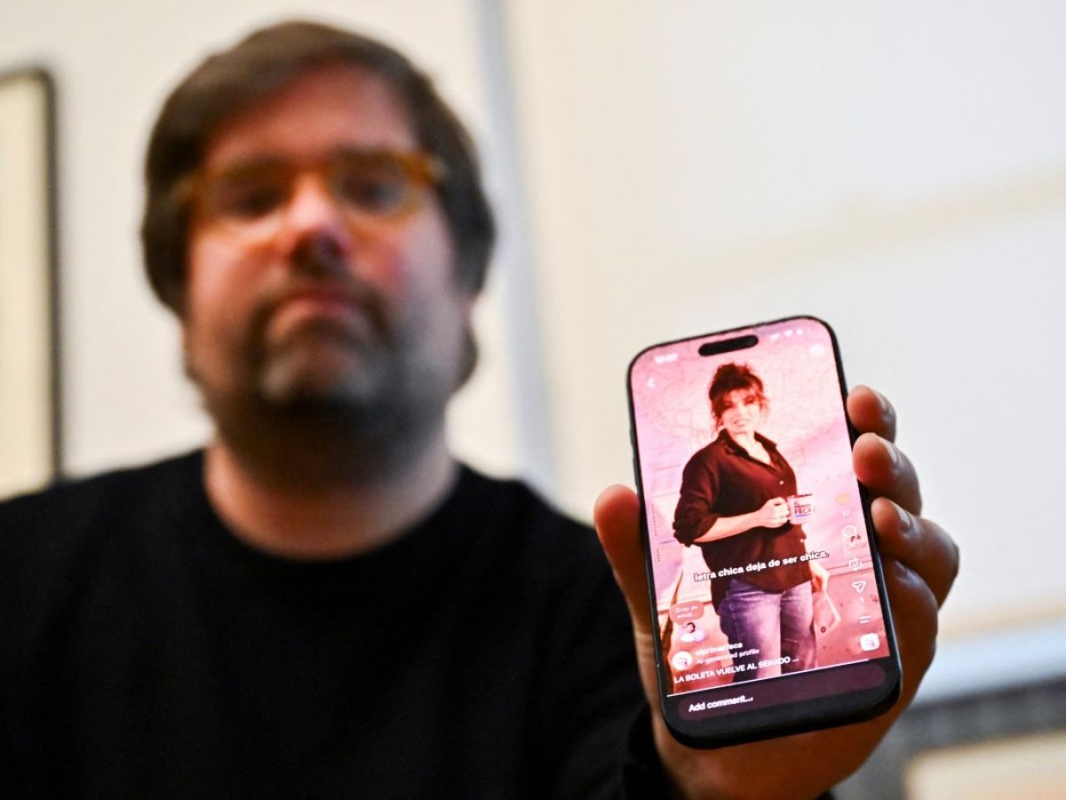 En Argentine, un journal d'info tout IA, du contenu aux visages