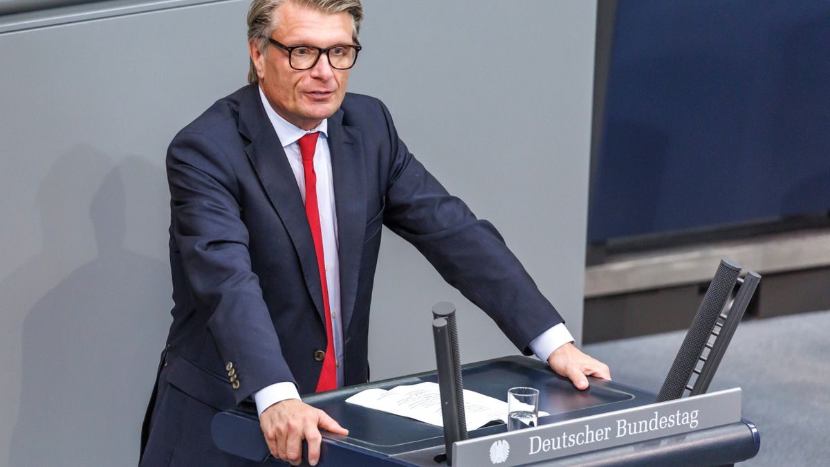 CDU-Politiker Bareiß trotz Ermittlungen der Staatsanwaltschaft zurück im Bundestag