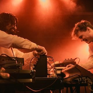 Meer bezoekers, maar ook meer kosten voor Vlaamse muziekclubs: ‘We kunnen de ticketprijs niet eindeloos de hoogte injag…