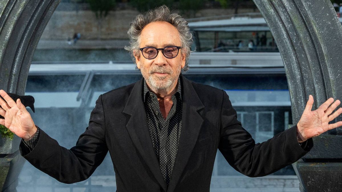 Tim Burton’s Iconic R-Rated Slasher Movie Is Back Today With An Exciting New Release