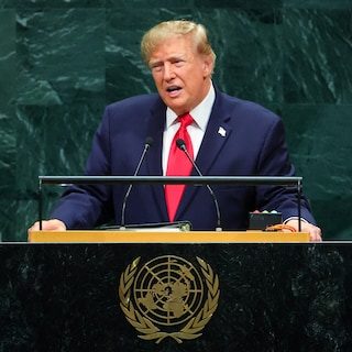 Voor het oog van andere regeringsleiders vraagt Trump zich af of hij Iran van de kaart zal vegen of toch een deal moet…