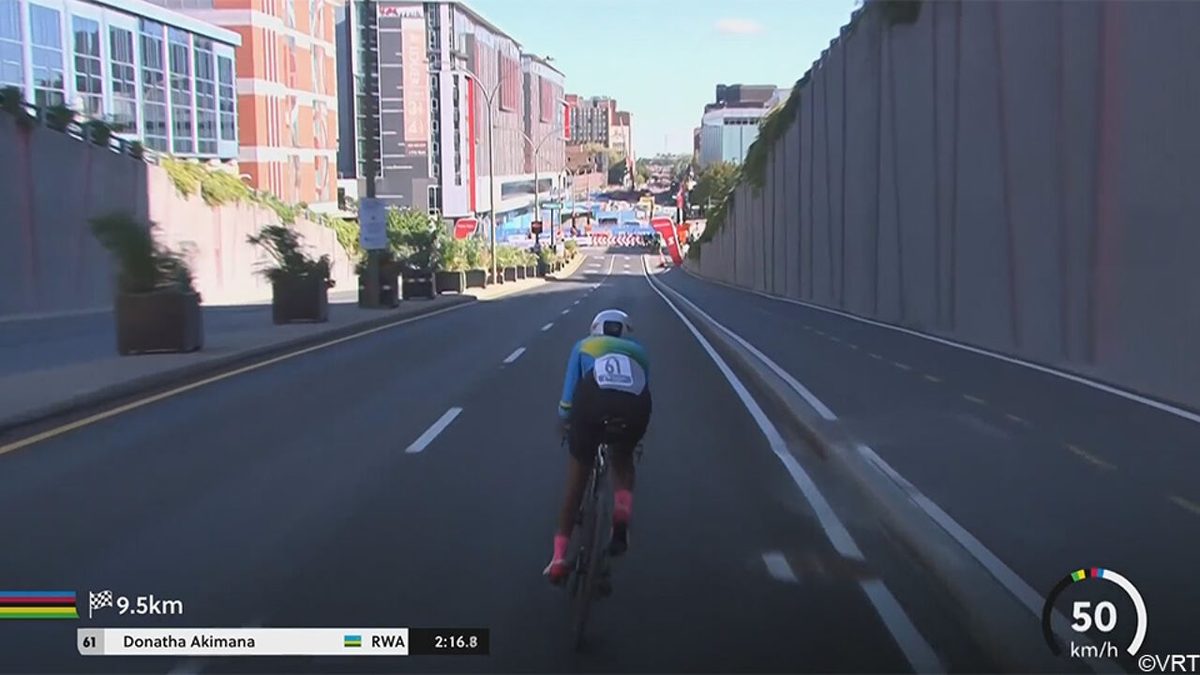 LIVESTREAM WK tijdrijden: Eerste juniorenmeisjes beginnen eraan, Yana Decruyenaere is de eerste Belgische om 21.57 uur