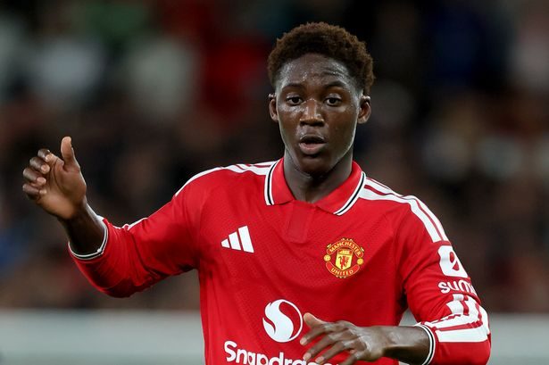Man Utd told to build side around Kobbie Mainoo despite £155m summer transfer spend