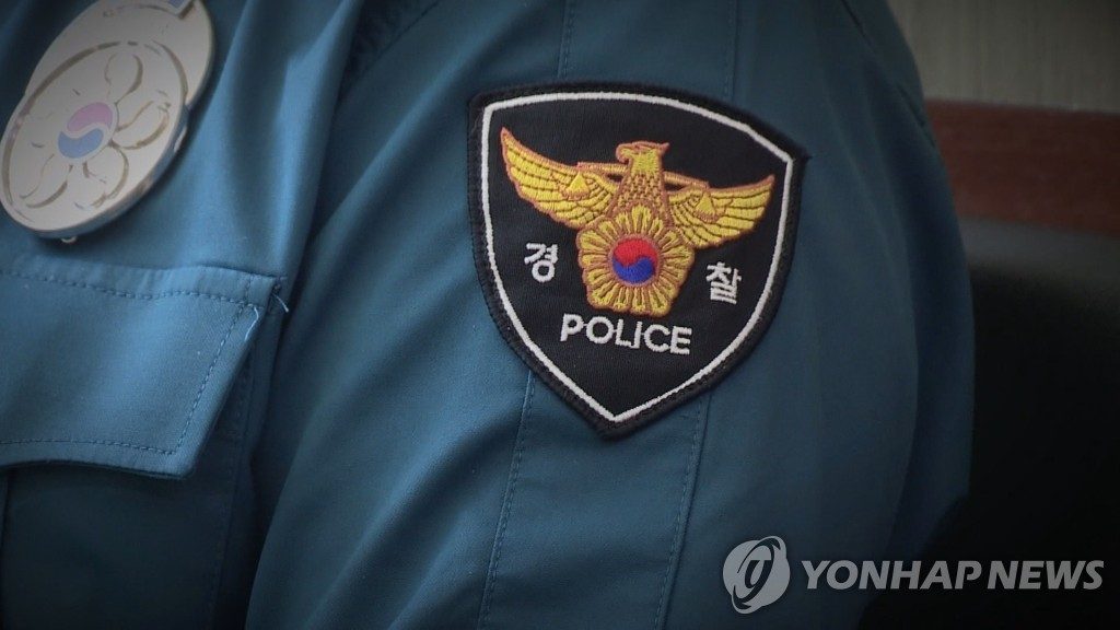 벌금형 선처 한 달 만에 또 이웃·경찰에 폭력…50대 법정구속